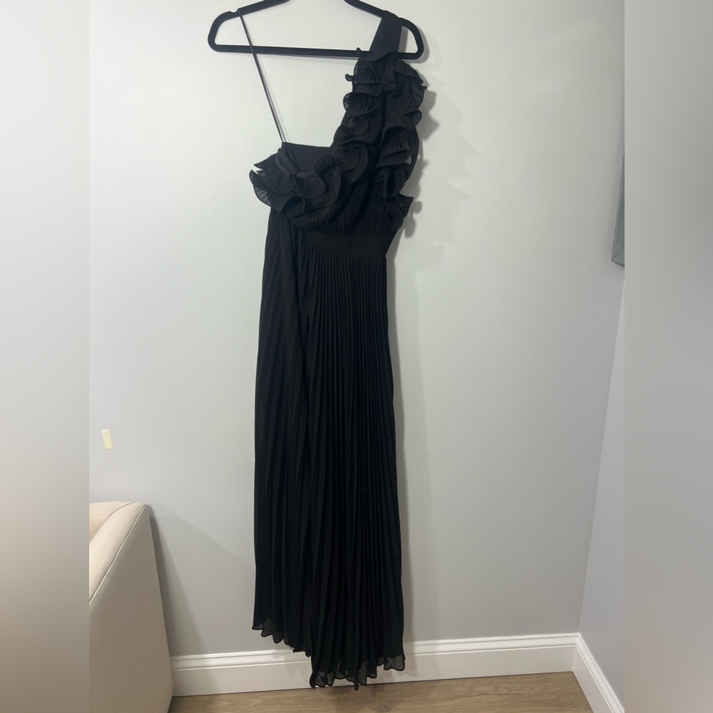 Dress The Population Black Gown